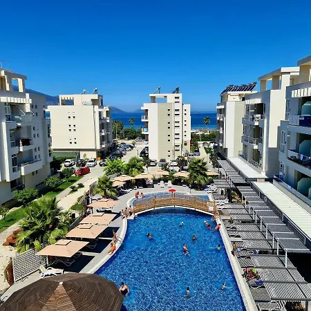 Flori Apartment