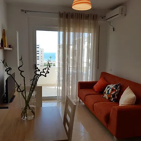 Apartment Flori *