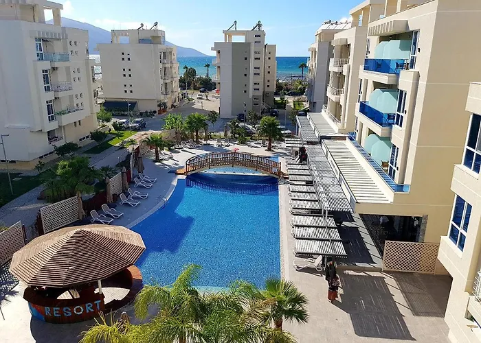 公寓 Flori Radhimë